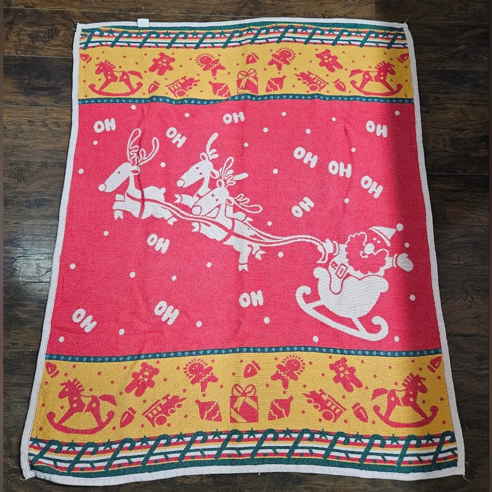 Vintage Christmas Throw